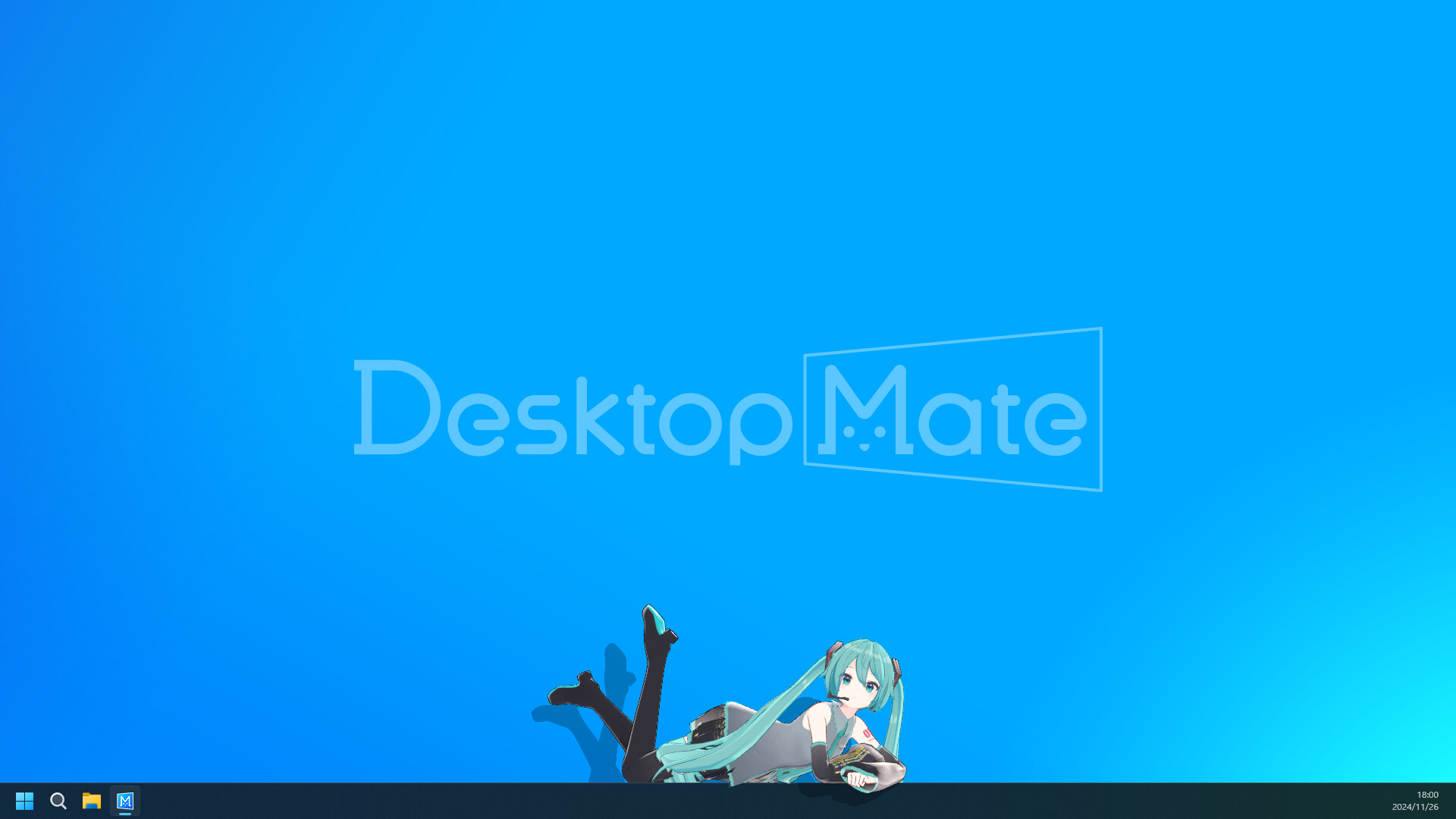 Desktop Mate character resting at the bottom of a desktop.